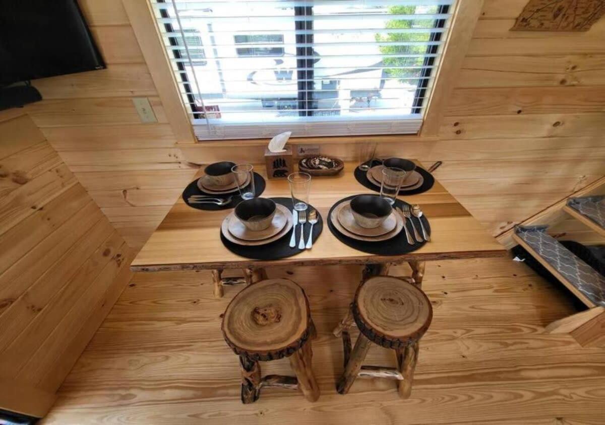 Picturesque Family Cabin With Loft In Tennessee Севьервилл Экстерьер фото