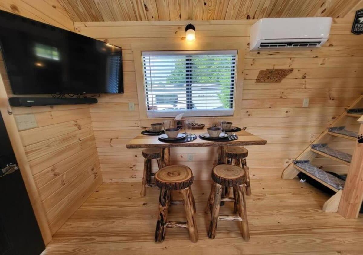 Picturesque Family Cabin With Loft In Tennessee Севьервилл Экстерьер фото